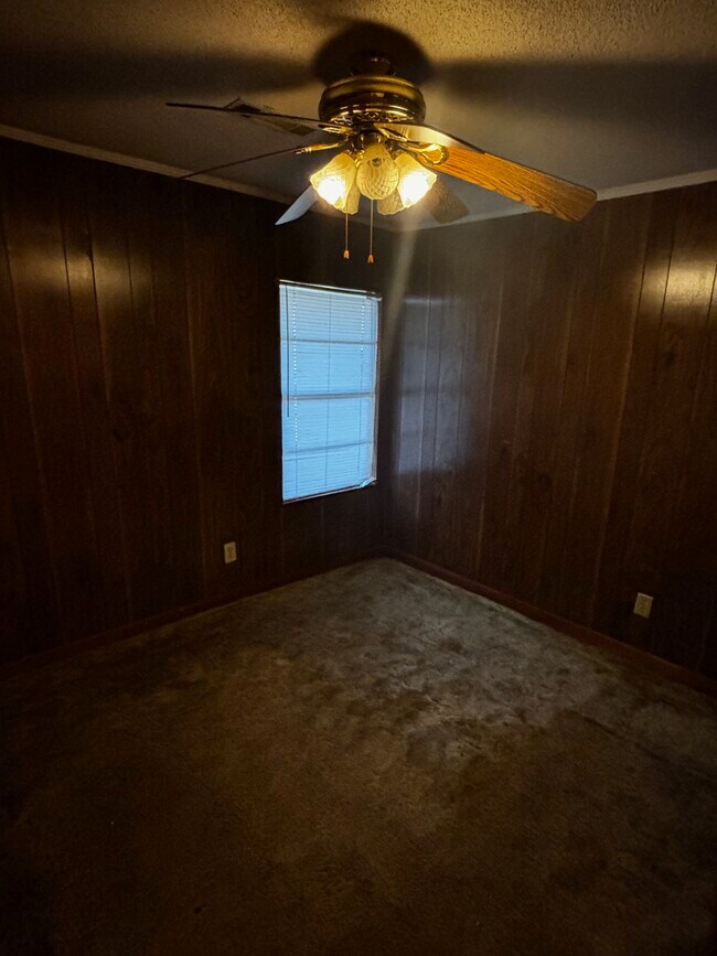 Foto del edificio - 500 Azalea St