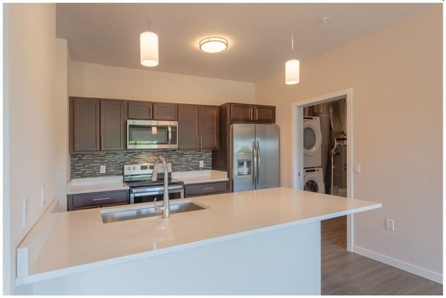 Interior Photo - Luxe Apartments