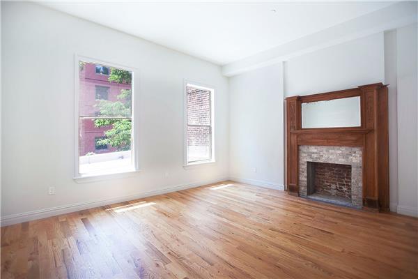 Building Photo - 558 W 162nd St