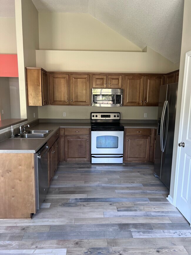 Cocina - 110 Creekside Cir