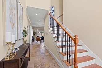 Building Photo - 2211 Silverbonnet St