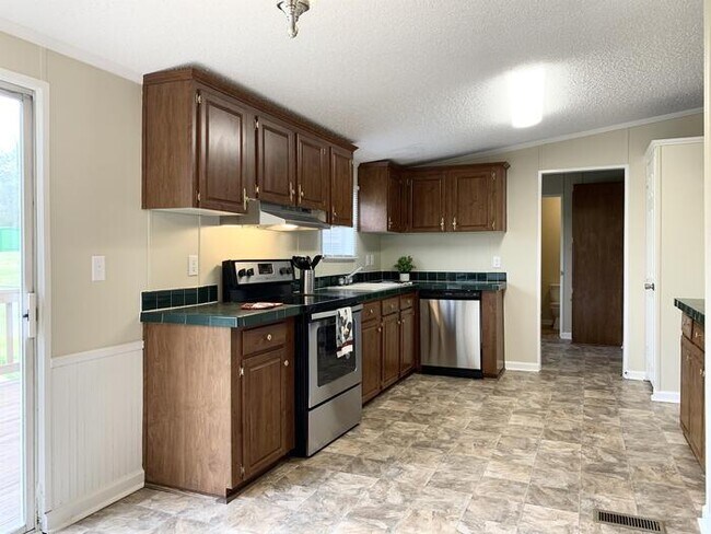 Foto del edificio - 272 Bowman Mill Rd SE