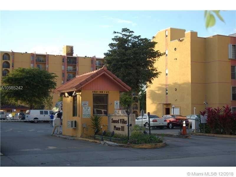 Primary Photo - 4721 NW 7th St