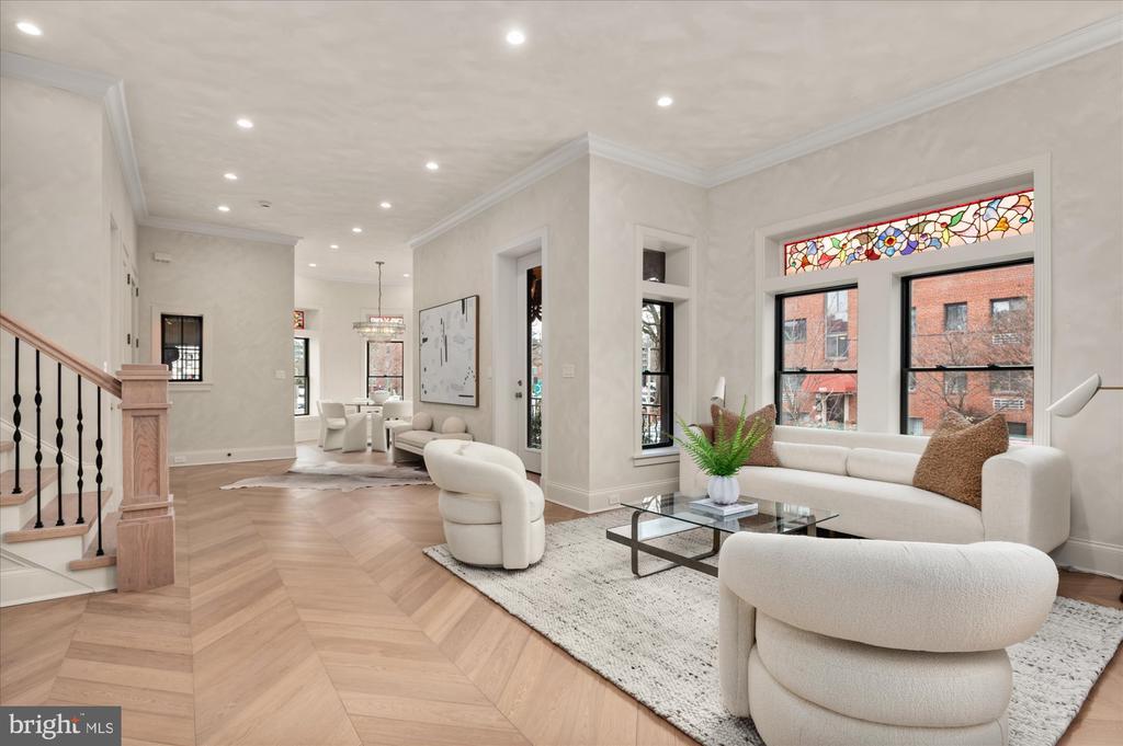 Foto principal - 1115 Rhode Island Ave NW