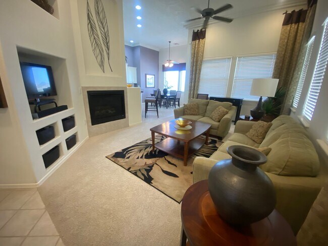 Foto del edificio - Beautiful Fully Furnished Home for rent in the Boulders on the Green