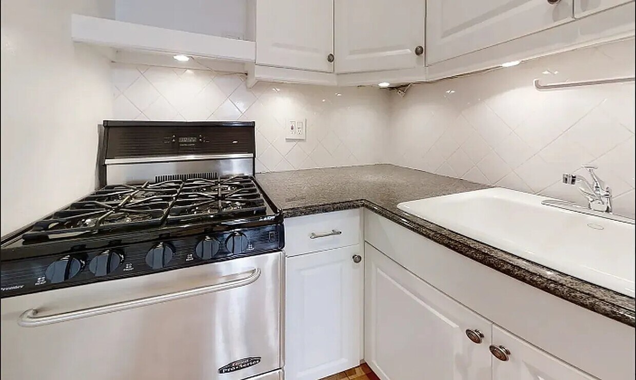 Foto del edificio - 64 West 85th Street