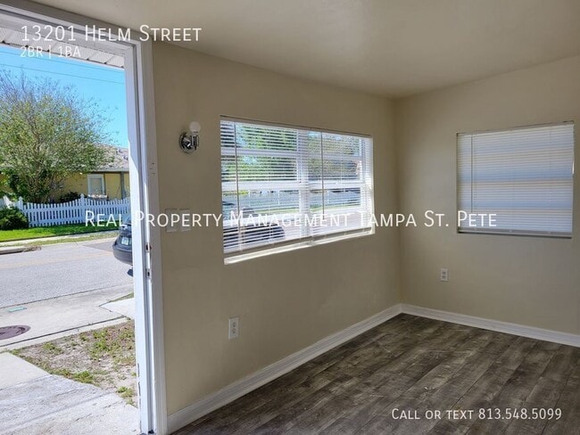 Building Photo - 13201 Helm St