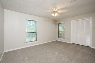 Building Photo - 12502 Olympia Dr