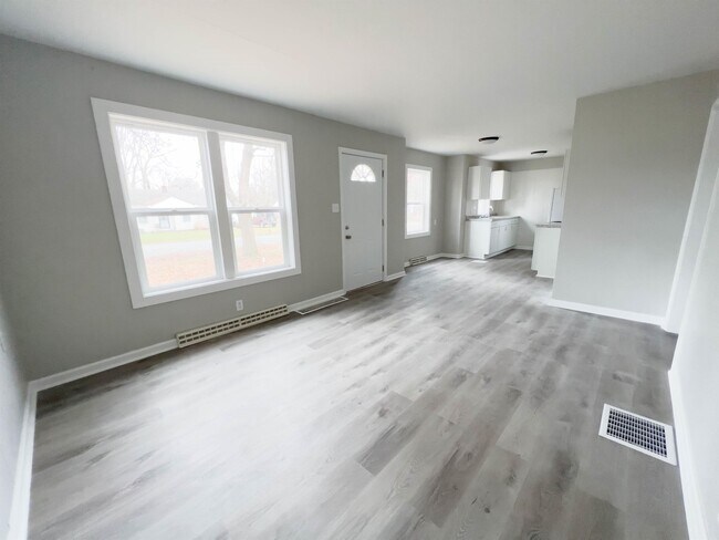 Building Photo - 4337 N Olney St