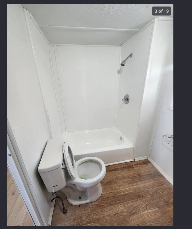 Foto del edificio - 4506 Granada Ave