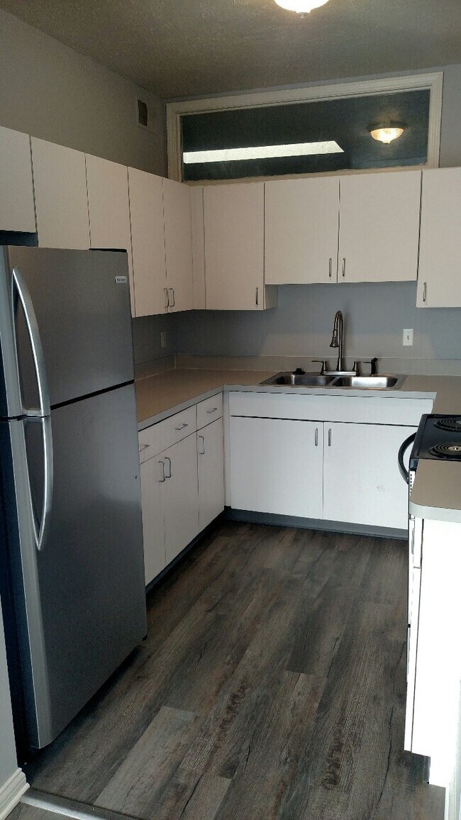 Foto del edificio - 142 Middle Ave