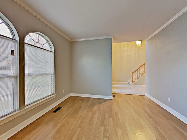 Building Photo - 6232 Garamond Ct