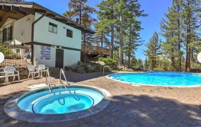 Building Photo - mountain retreat to relax after hard day a...