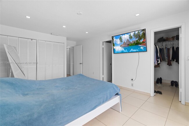 Foto del edificio - 2090 SW 122nd Ave