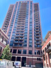 Building Photo - 330 N Jefferson St