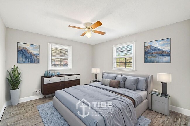 Building Photo - 2205 Russelldale Ave