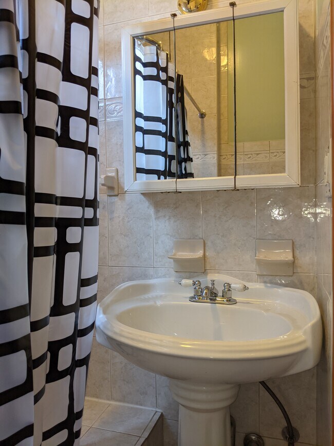 Foto del edificio - 3135 43rd St