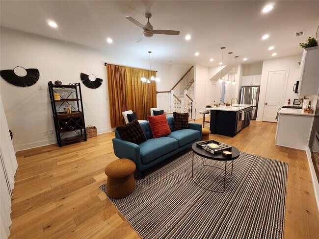 Foto del edificio - 5316 East Side Ave