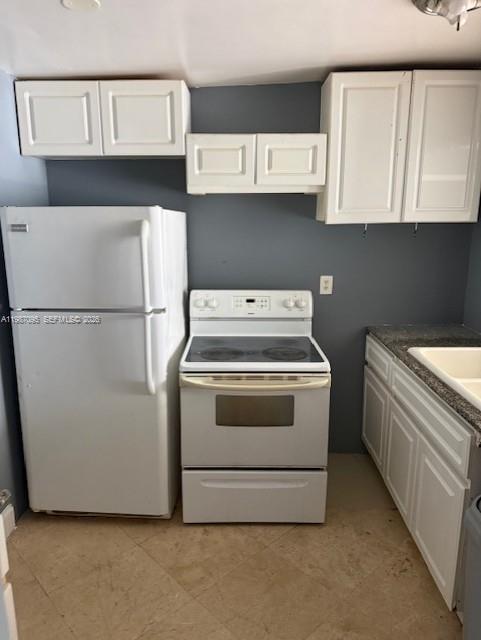 Foto del edificio - 488 NW 165th St