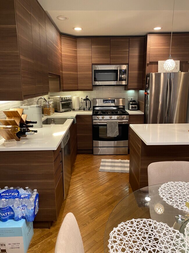 Foto del edificio - 222 E 44th St