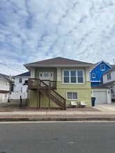 Building Photo - 3 N Wissahickon Ave