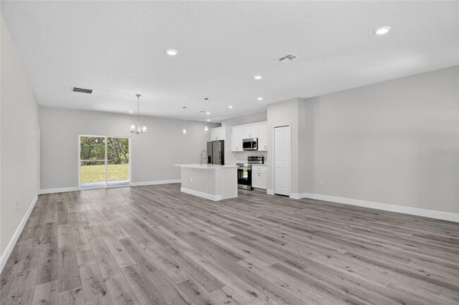 Foto del edificio - 7938 N Maltese Dr