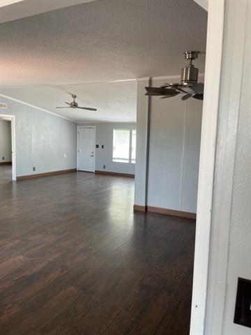 Building Photo - 443 FM547
