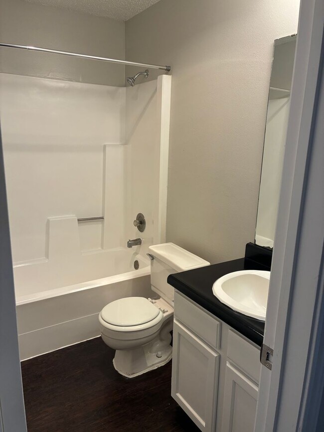 Building Photo - December Move In