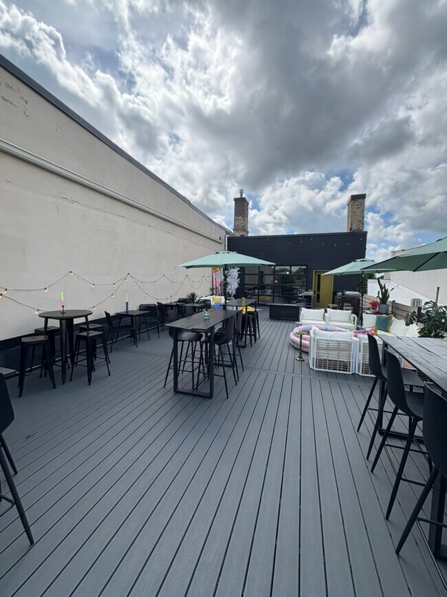 Foto del edificio - 102 State St N