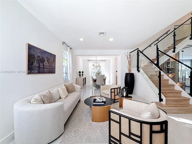Building Photo - 1598 Sandpiper Cir