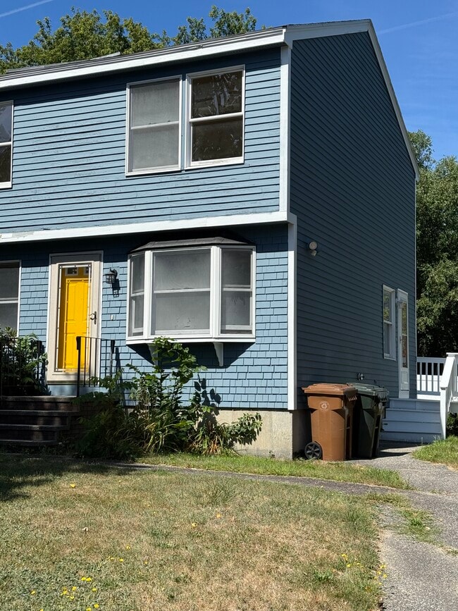 Building Photo - 5A Caryn Dr