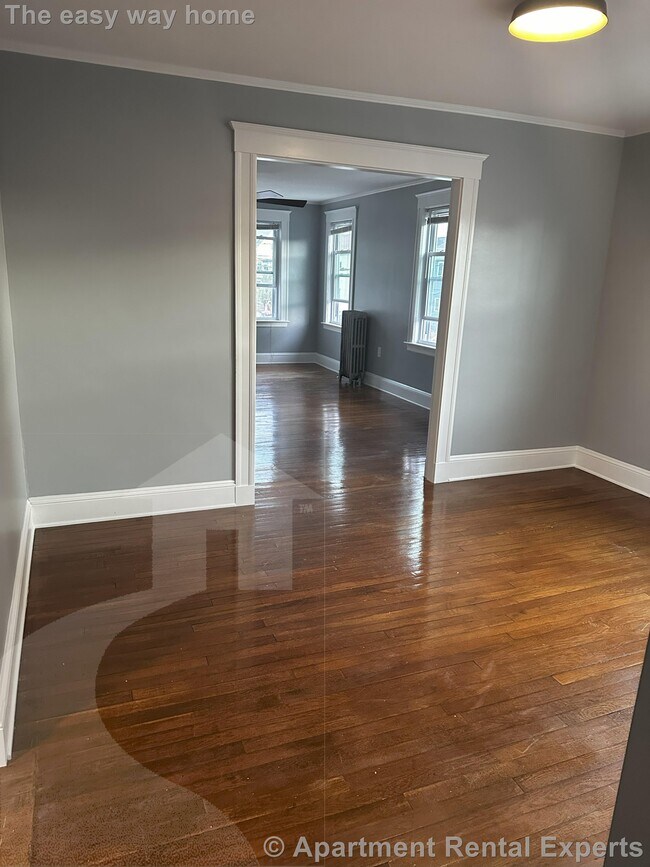 Foto del edificio - 62-64 Billings Ave Unit #2