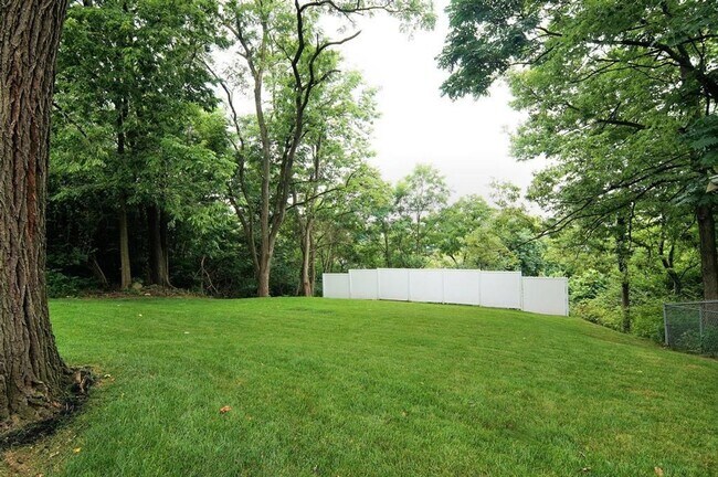 Foto del edificio - Spacious Home in Clifton perfect for Enter...