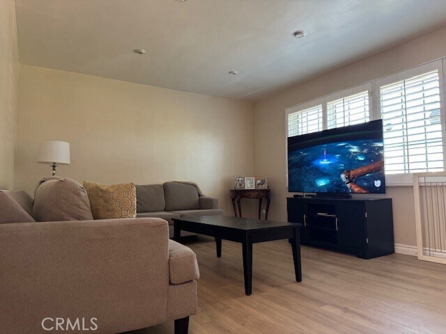 Foto del edificio - 517 Peachtree Ln