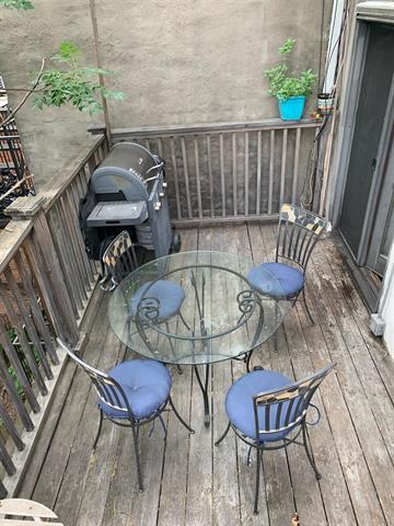 private deck off kitchen - 636 Washington St