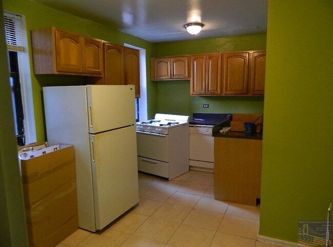 Foto del edificio - 237 N Broadway