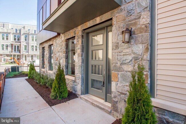 Foto del edificio - 4932 Trail Vista Ln