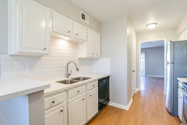 Building Photo - 4723 Indian Trail