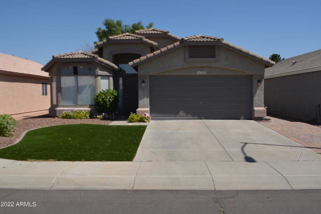 Primary Photo - 17303 N 27th Pl