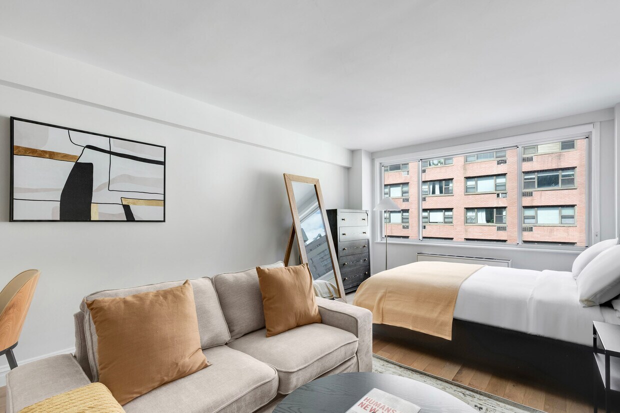 Foto principal - 340 E 51st St