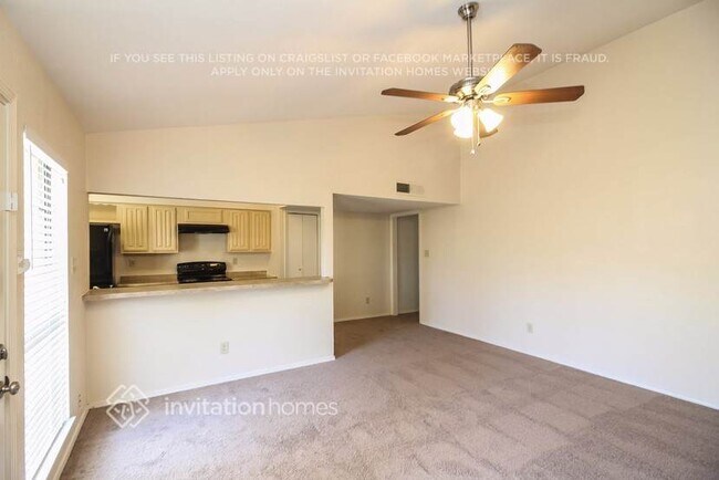 Building Photo - 421 Kingsbridge Dr