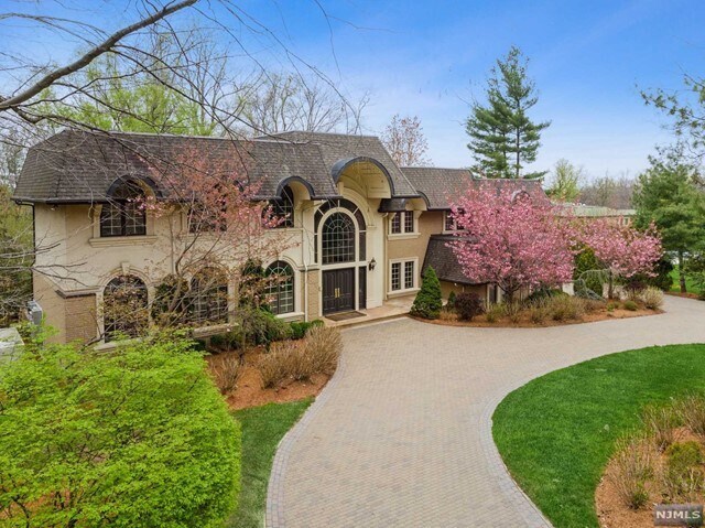 Building Photo - 82 Jackson Dr