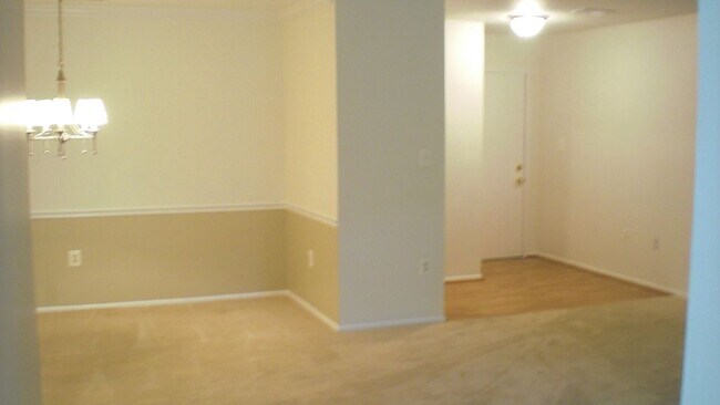 Building Photo - 8121 Needwood Rd