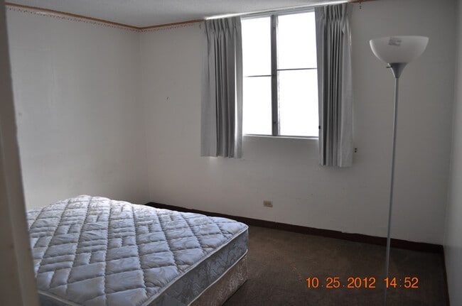 Building Photo - 1655 Kanunu St