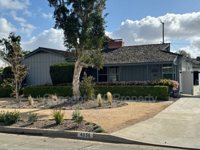 Building Photo - 4556 Graywood Ave