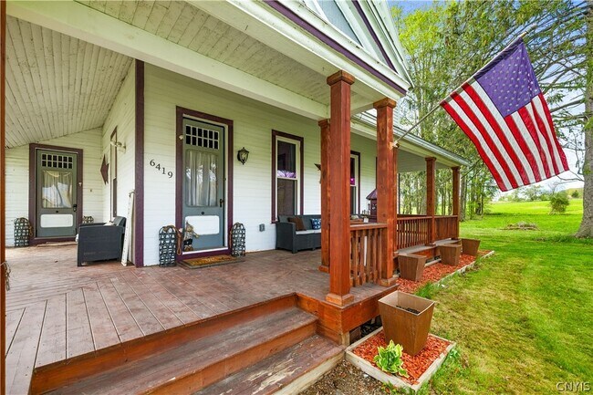 Foto del edificio - 6419 County Hwy 18