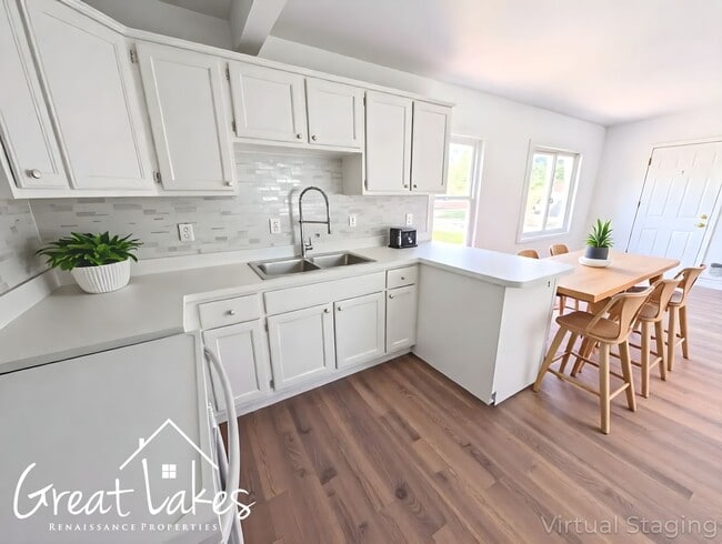 Foto del edificio - Stunning 2 Bedroom 2 Bathroom now availabl...