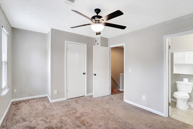 Building Photo - 1579 Springleaf Point SE