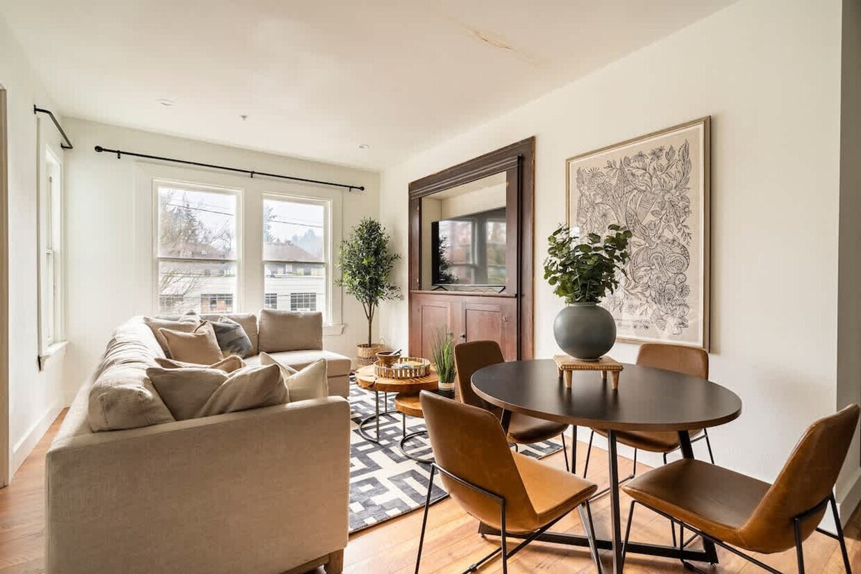 Foto principal - 1603 NW 23rd Ave