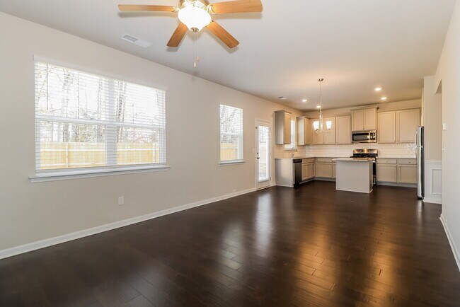 Building Photo - 3432 Stoneleigh Walk